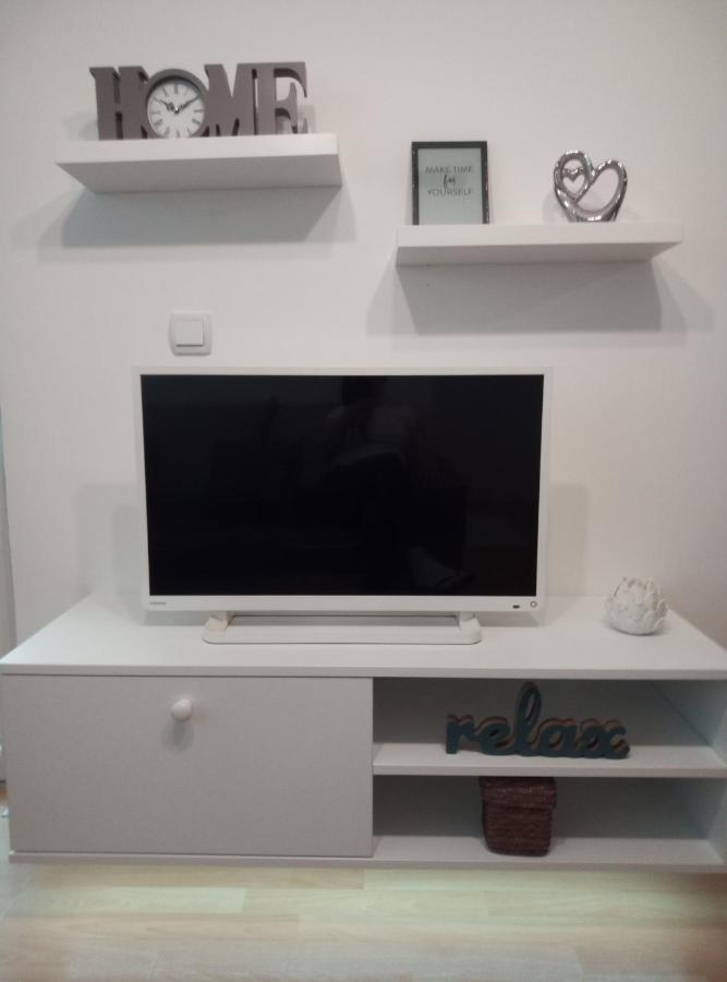Emili Apartman Ягодина Экстерьер фото